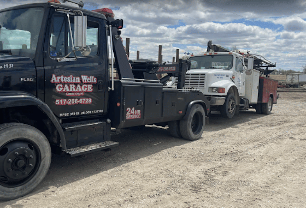 Large vehicle recovery service in Cement City, MI